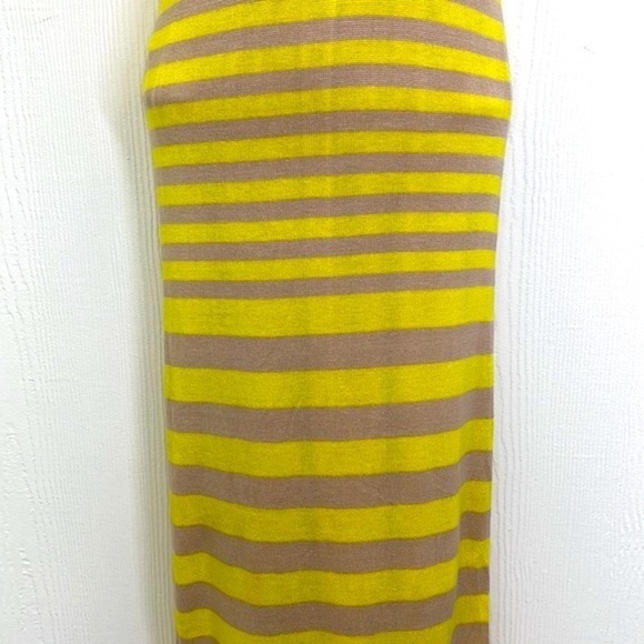 Bebe - Yellow And Tan Stripe Sleeveless Racerback Maxi Dress Size Medium - Picture 3 of 11